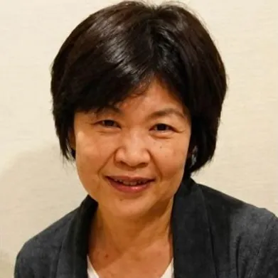 講師